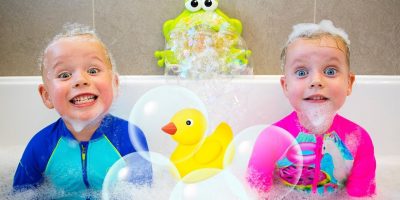 Bath Song Nursery Rhymes song for Kids from Gaby and Alex