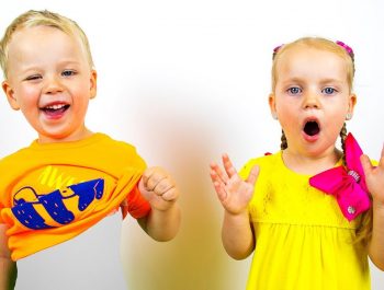 Gaby and Alex Pretend Play Hide and Seek with Magic Cloak