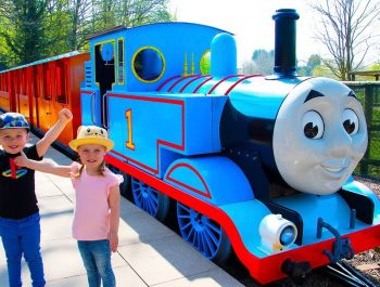 Gaby and Alex having Family Fun at Thomas and Friends Amusement Theme Park for kids