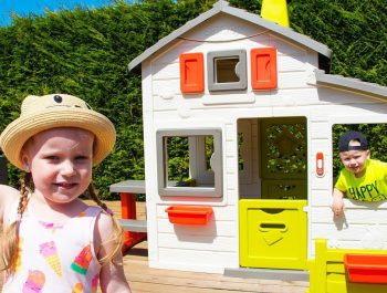 Gaby and Alex Pretend play with Playhouse for kids