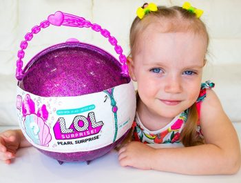 Gaby and Alex opens BIG LOL Baby DOLL SURPRISE Toys!!!!