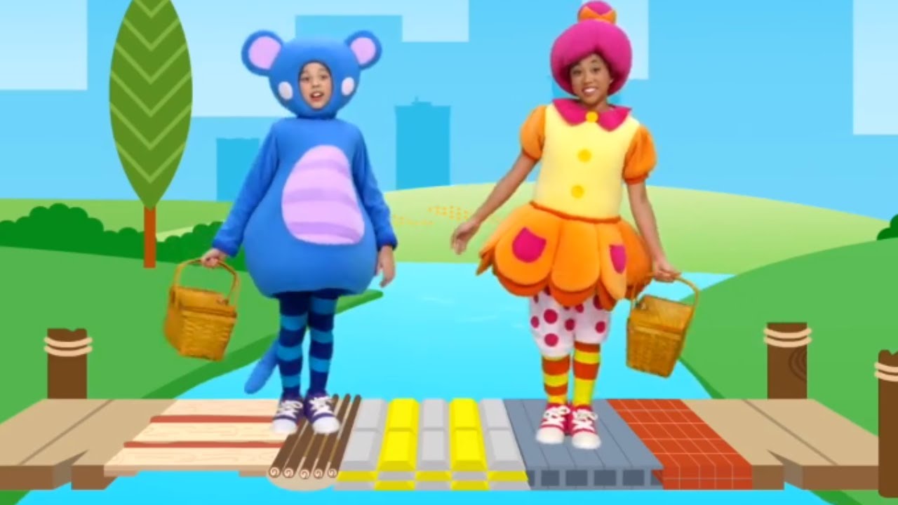 London Bridge is Falling Down | Nursery Rhymes from Mother Goose Club! Kids Play Video | Children