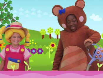 Mary, Mary Quite Contrary (HD) | Mother Goose Club Rhymes for Children