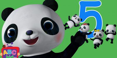 Five Little Pandas Jumping on the Bed | Cocomelon (ABCkidTV) Nursery Rhymes & Kids Songs