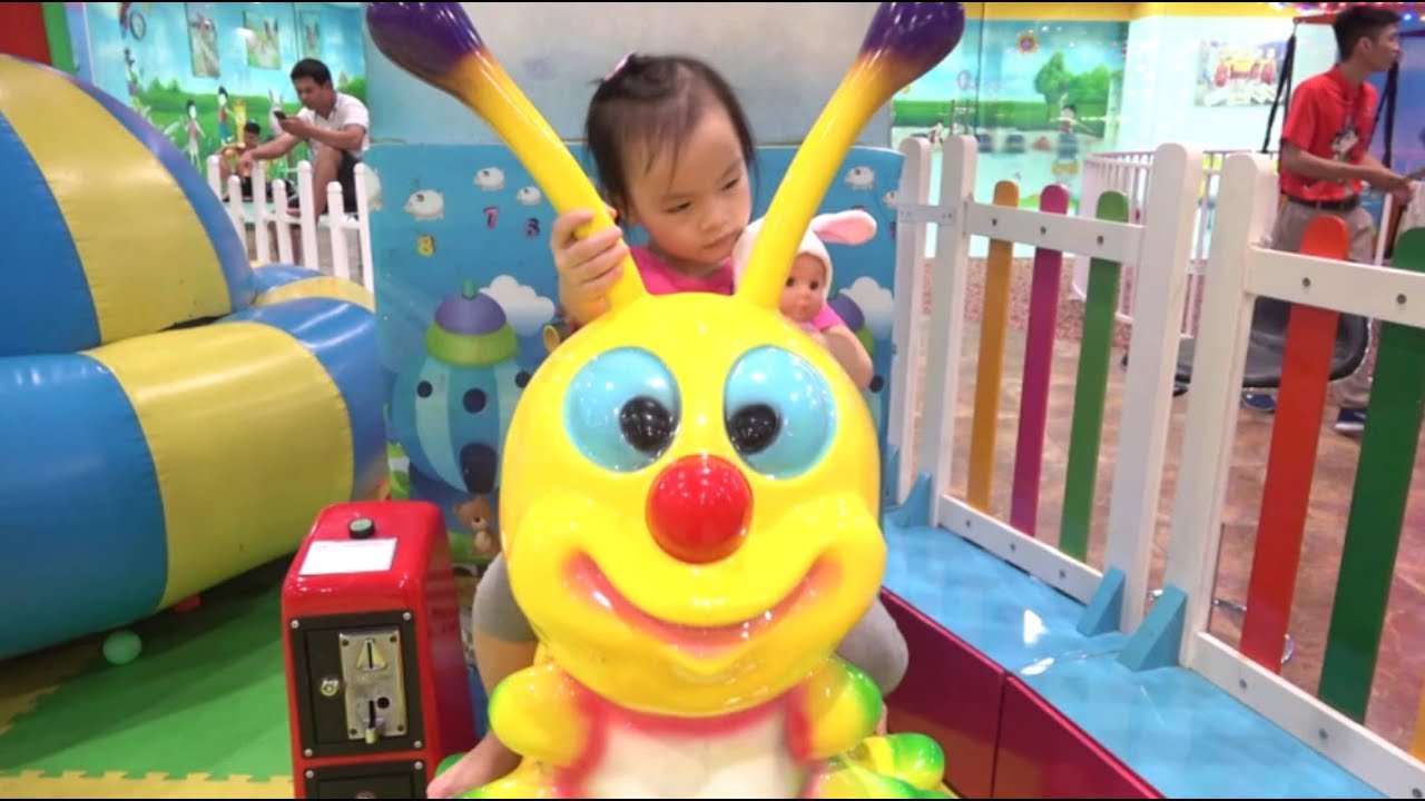 ABCkidTV Misa Family fun indoor playground for kids with toys at play area