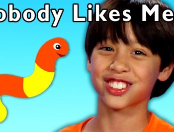 Worm Eating Challenge | Nobody Likes Me and More | Baby Songs from Mother Goose Club!