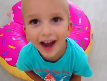 Johny Johny Yes Papa Giant popcorn song for baby .yes mama جوني والفشار العملاق