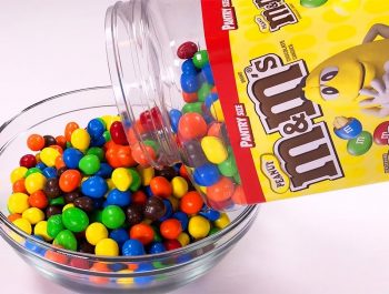 Full of sweets Johny Johny Yes Papa Nursery Rhymes