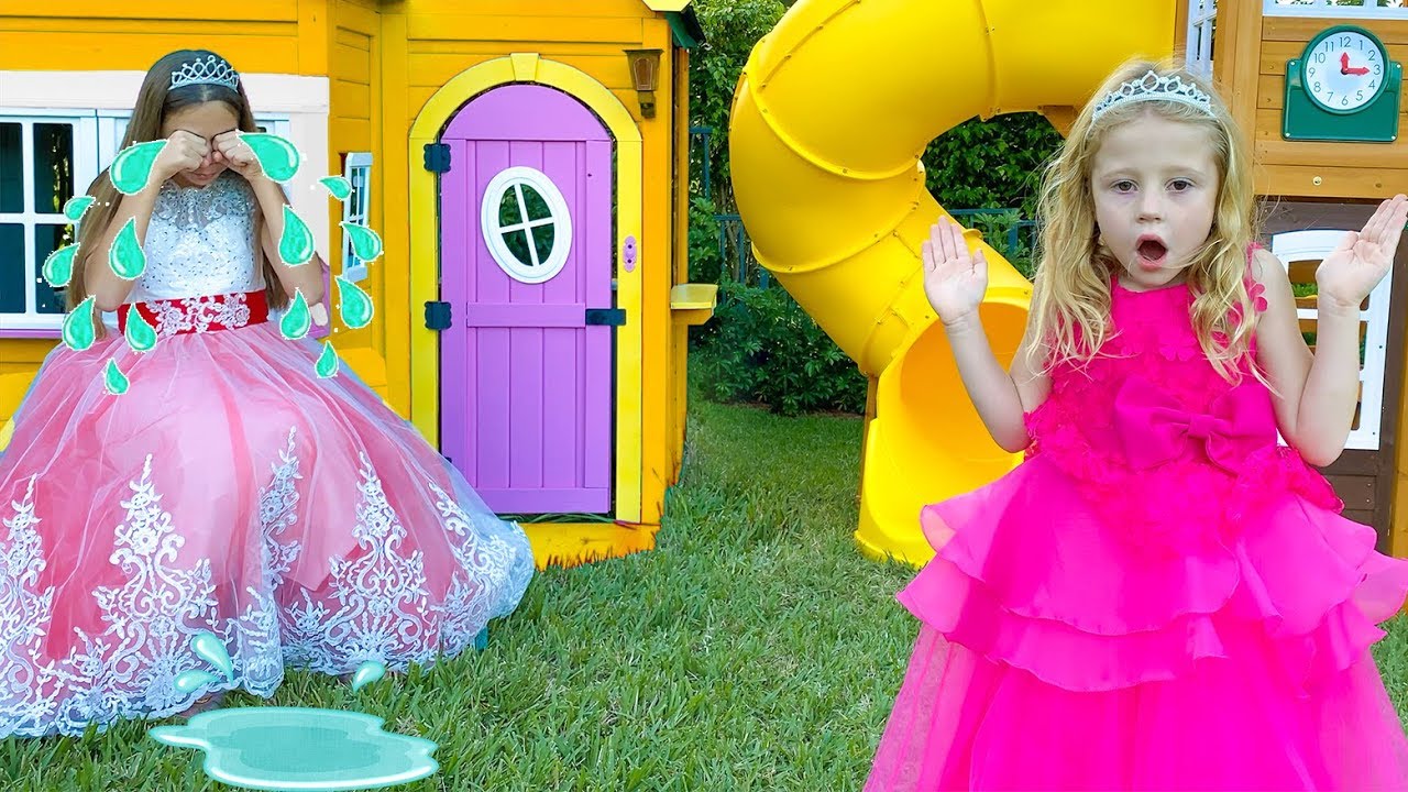 Nastya and Stacy pretend play with a magic playhouse
