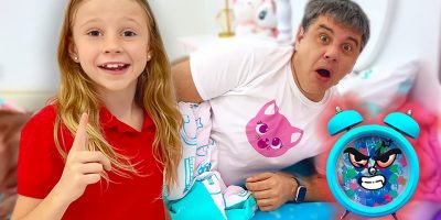 Nastya came to school in pajamas! Nastya and dad play games