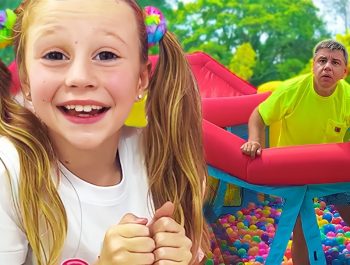 Nastya went to the 3 grade. Back to school