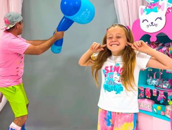 Nastya and dad found a room with secrets